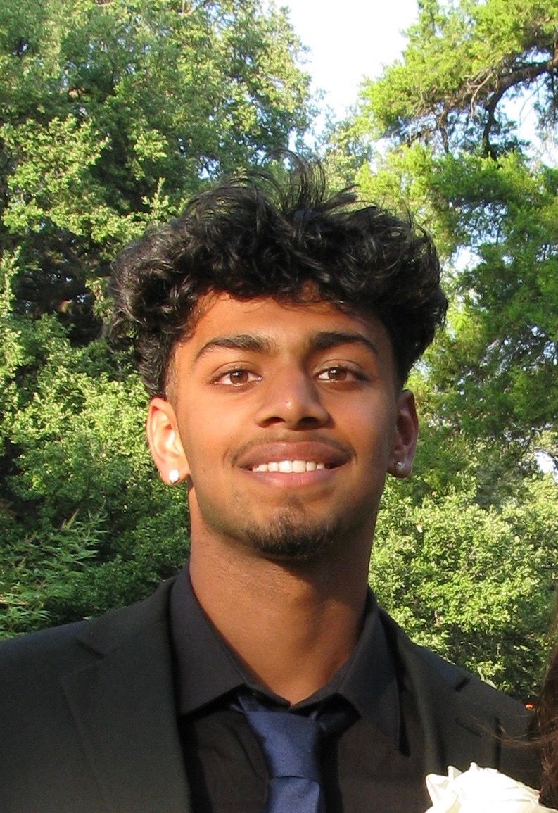 Yash Giriyapura, Engineer + Outreach for Undefined Robotics